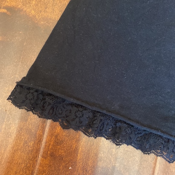 One of a kind DIY vintage Paramore top - Picture 2 of 3